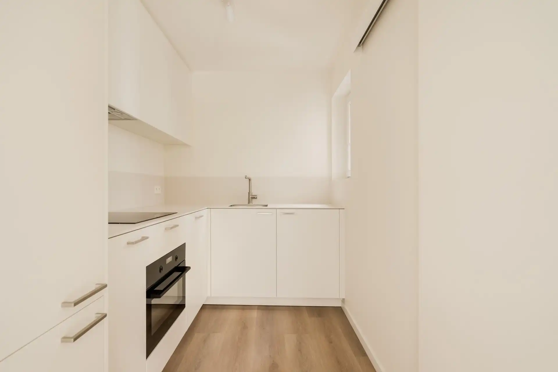 Stijlvol wonen met een aparte werkruimte in Mechelen foto 4
