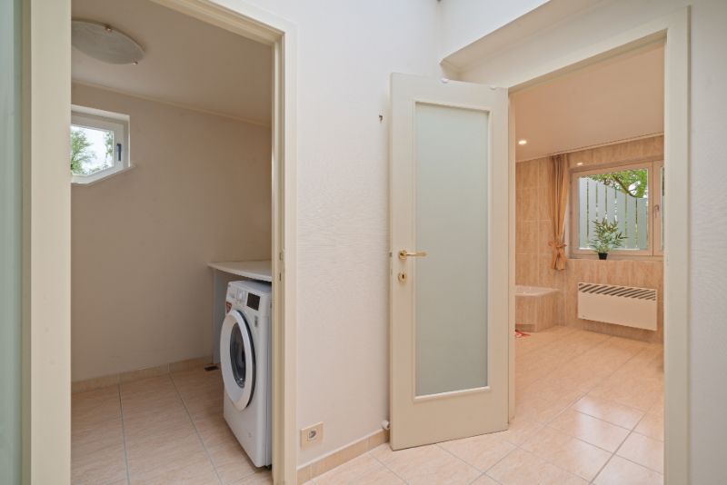 Woning type Open Bebouwing op ongeveer 10500m² grondopp!! foto 18