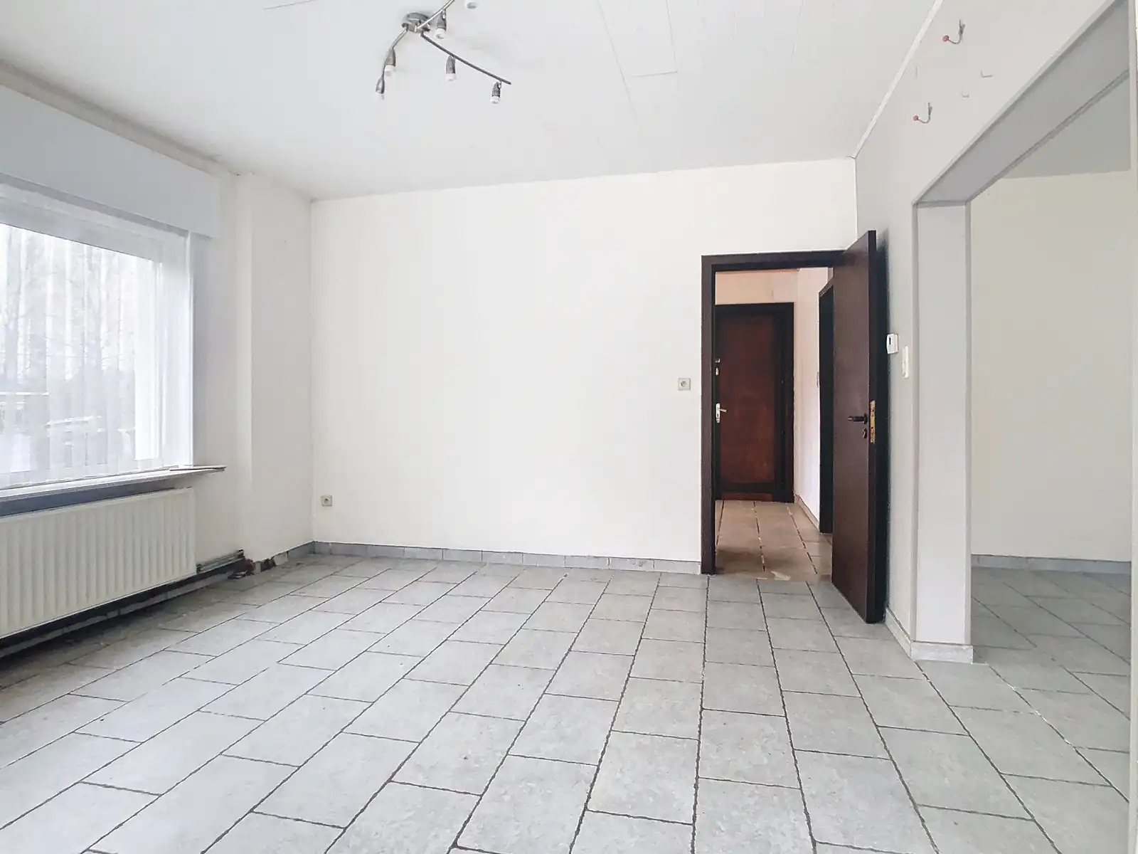 Ophasselt: te moderniseren woning met potentieel foto 4