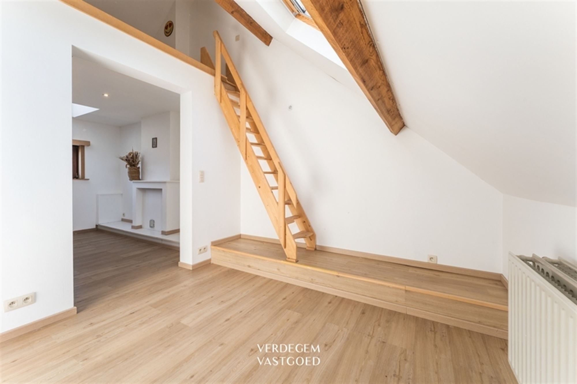Mooie jaren '30 woning met 3 slaapkamers en grote stadstuin foto 16