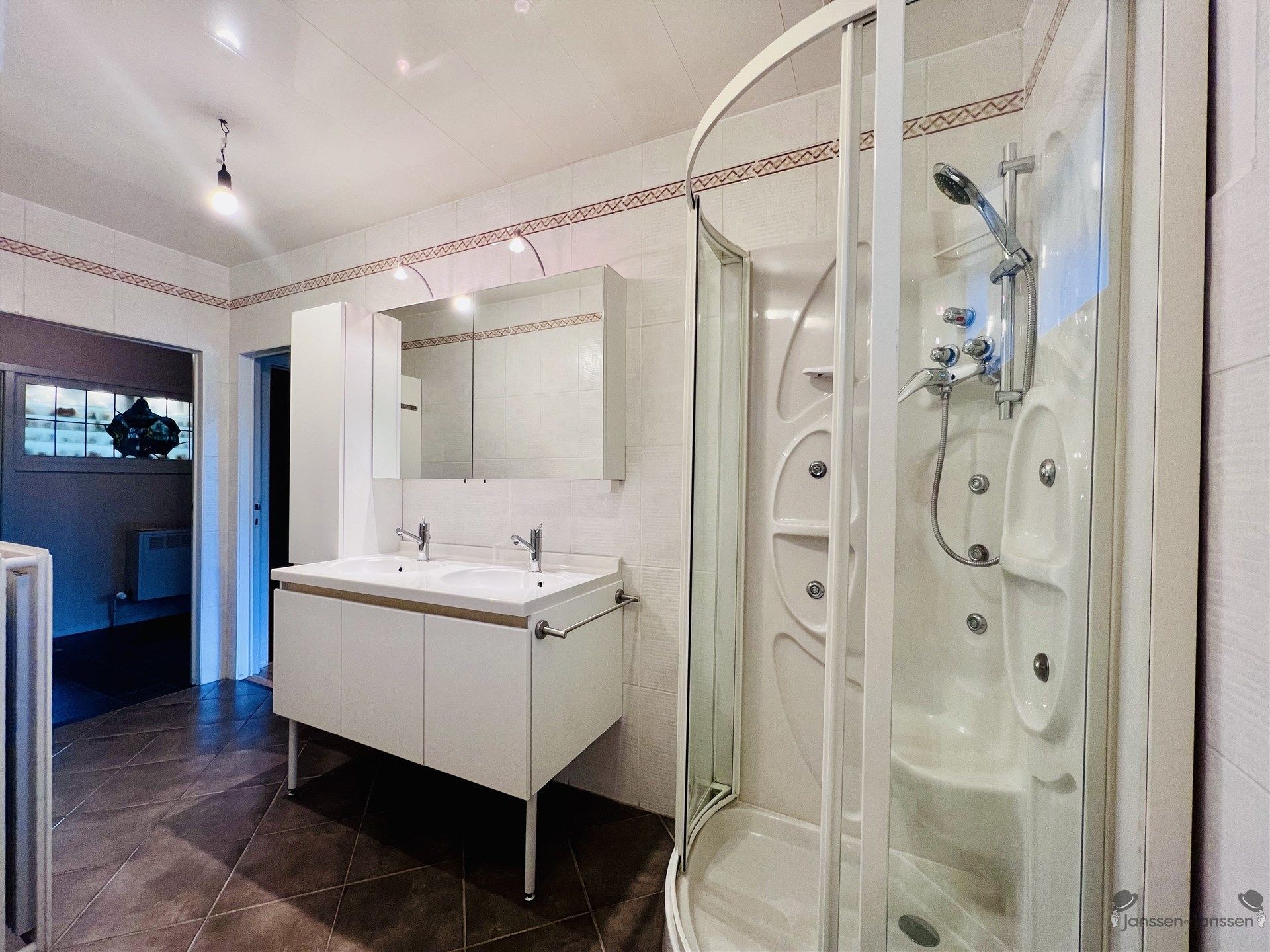 Authentieke villawoning met magnifieke tuin in Vlassenbroek!  foto 16