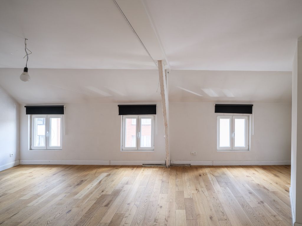 Lichtrijke en instapklare woning met stadskoer nabij Gent Centrum foto 5