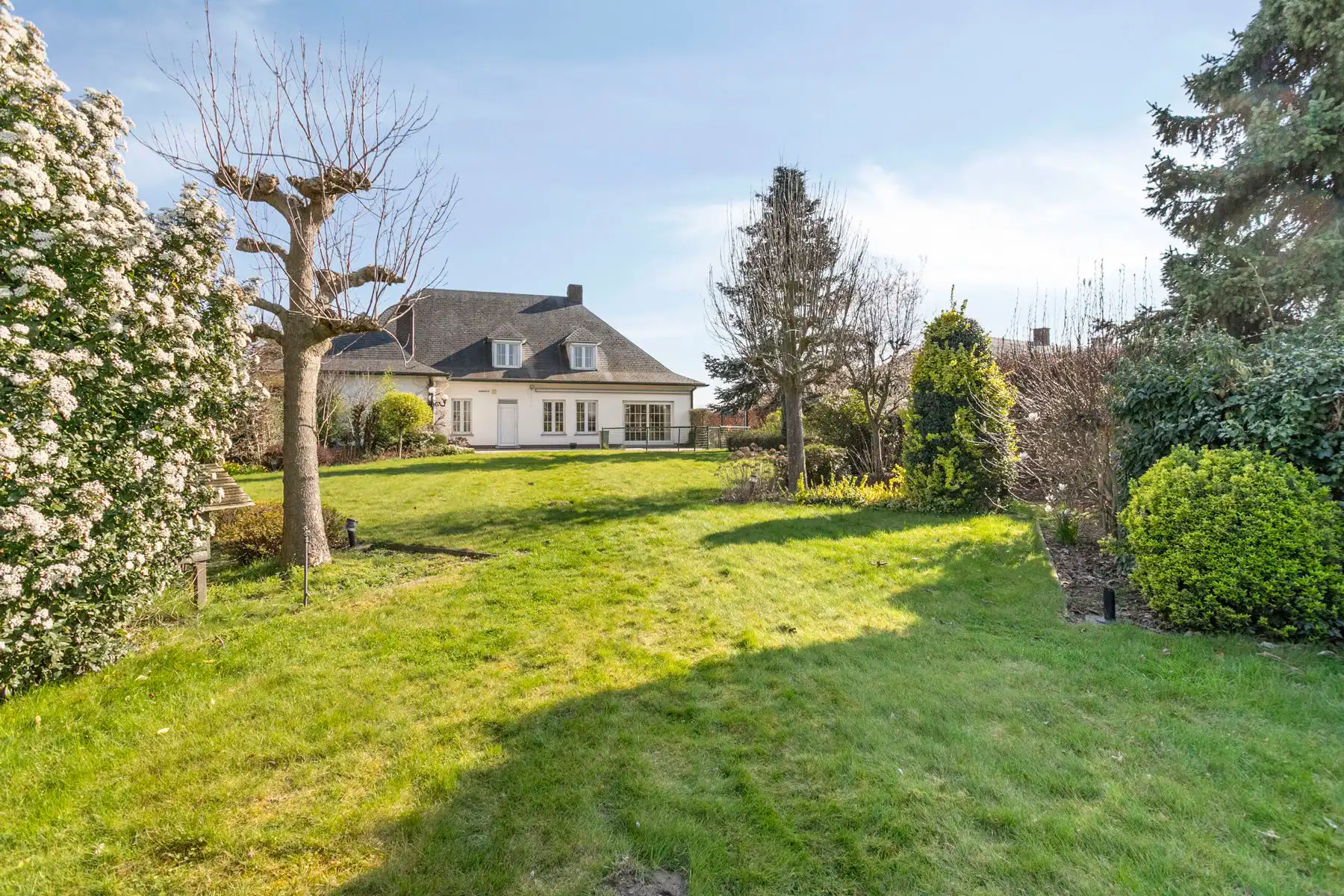 Villa met 4 slaapkamers en prachtig uitzicht op 2399 m² foto 26