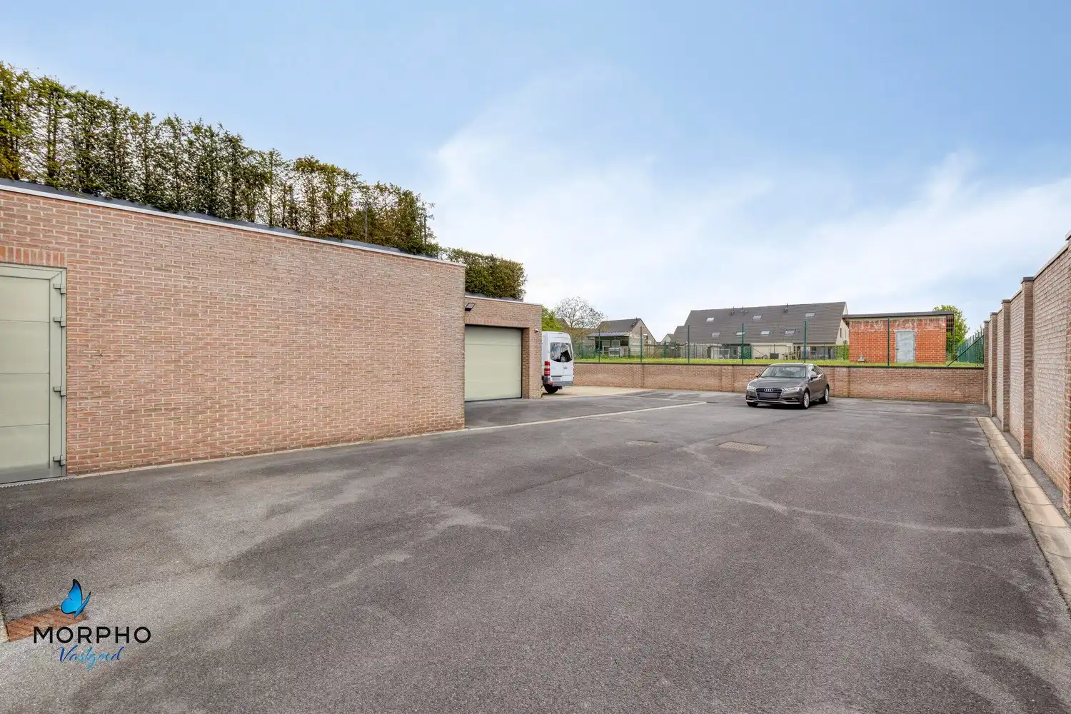 Instapklare handelswoning op topligging langs de N50 te koop in Wingene foto 9