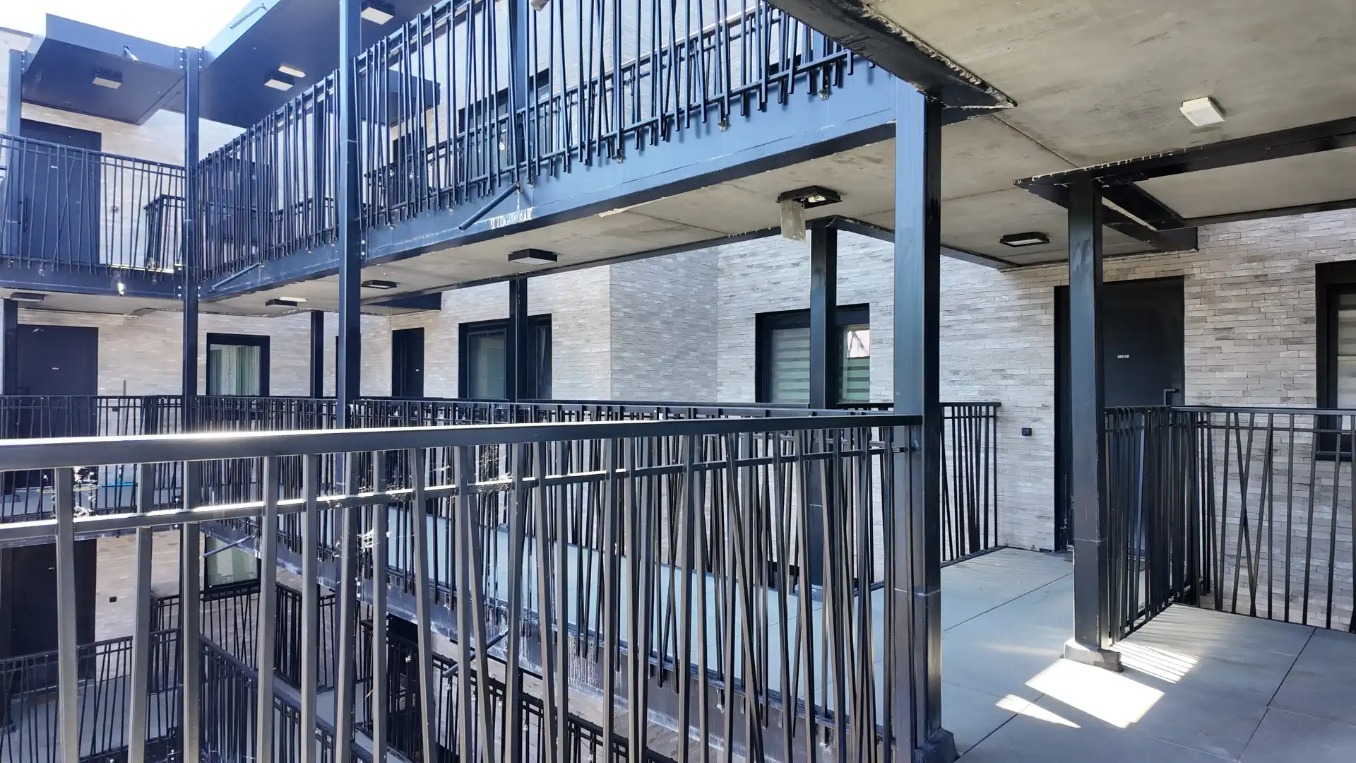 APPARTEMENT MET 3 SLPKS TE KOOP - MAASMECHELEN foto 4