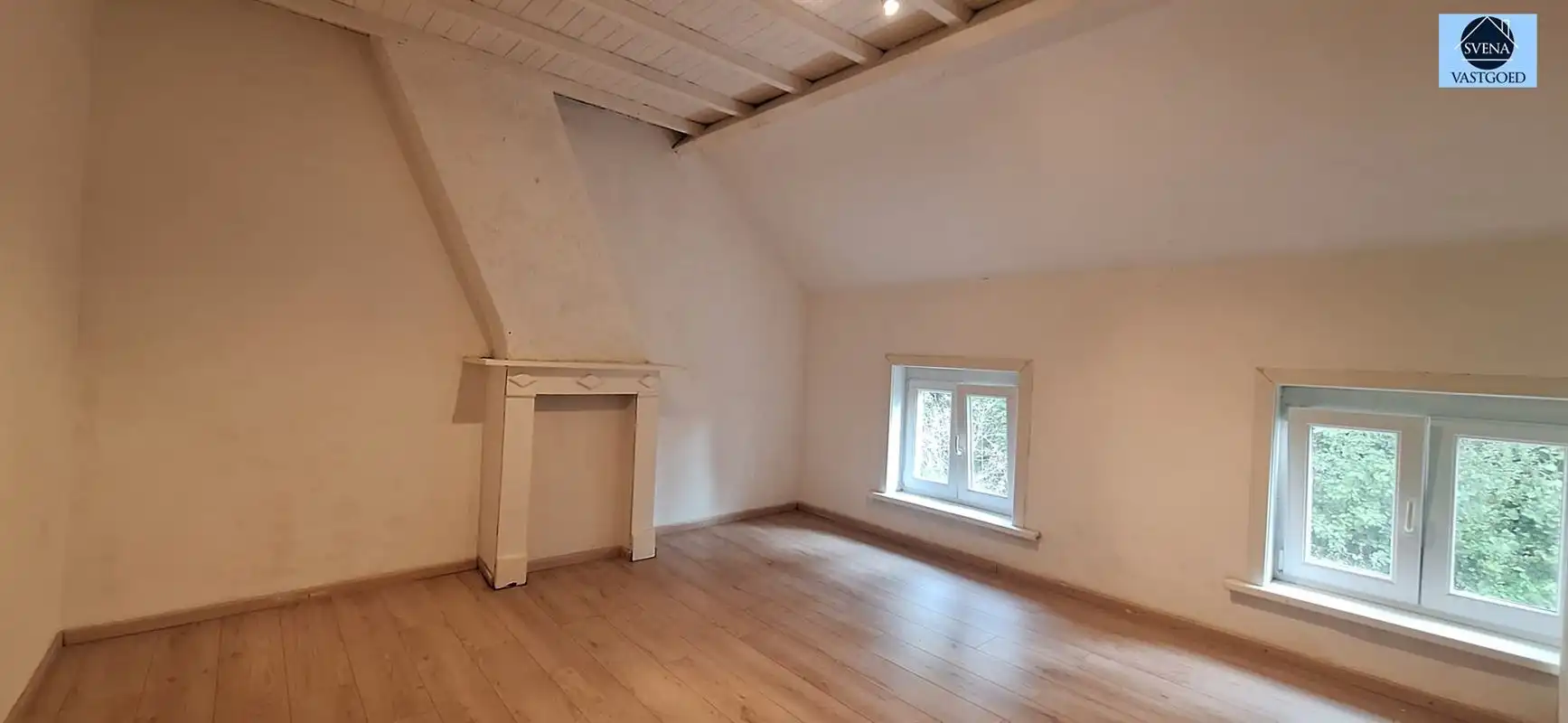 OP TE FRISSEN WONING MET 2 KAMERS foto 5