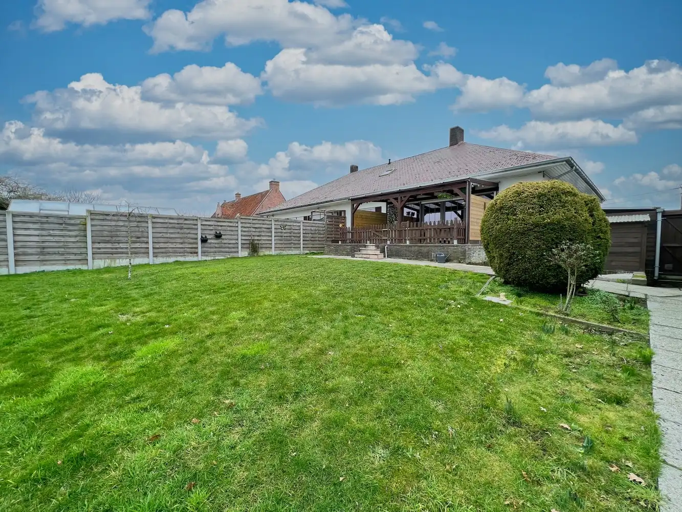 Instapklare, vernieuwde woning met zonnige tuin (821m²)! foto 18