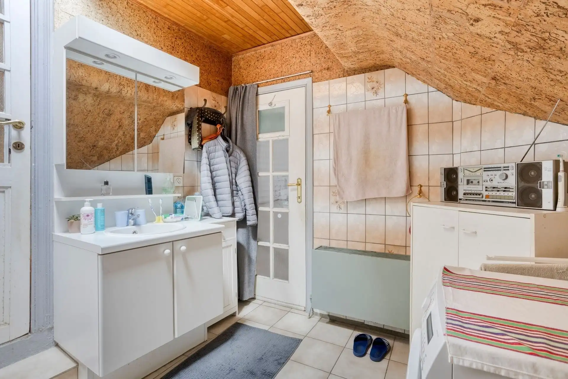 Charmante 3-gevelwoning (1 slpk) met tuin & garage foto 21