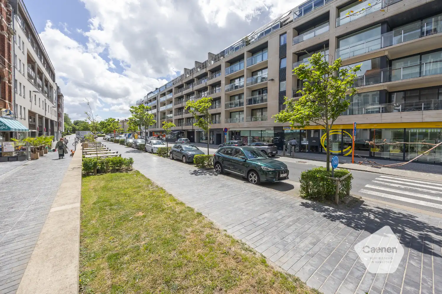Recent een slaapkamer appartement op uitstekende ligging foto 17