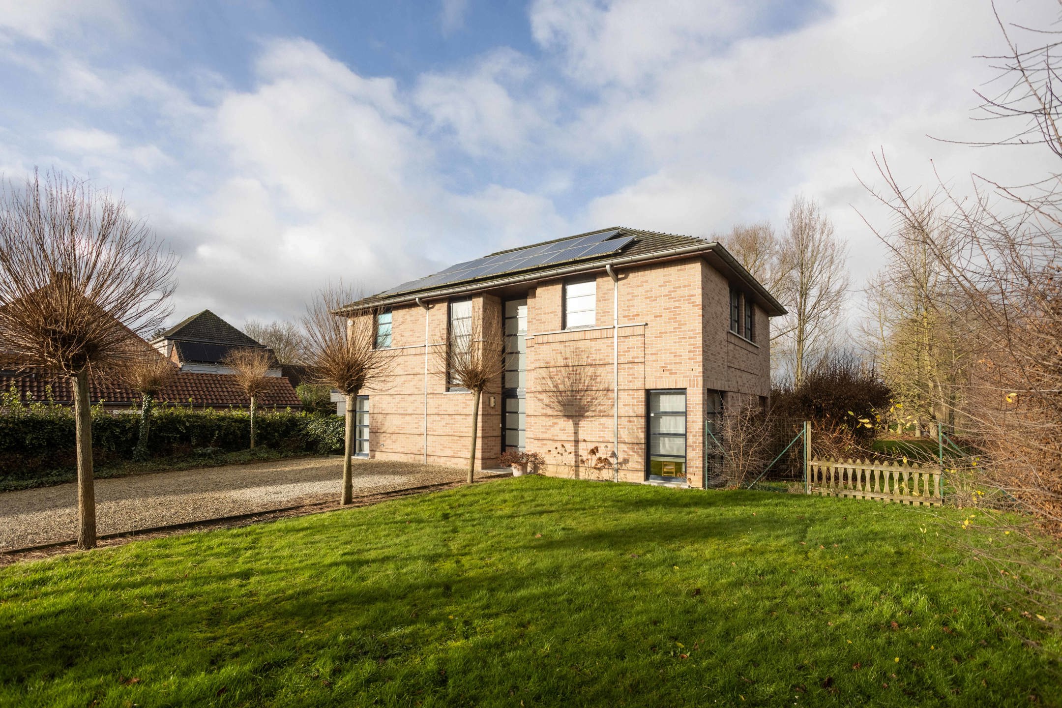 Mooie villa midden in het groen van het rustige Vloesberg foto 2