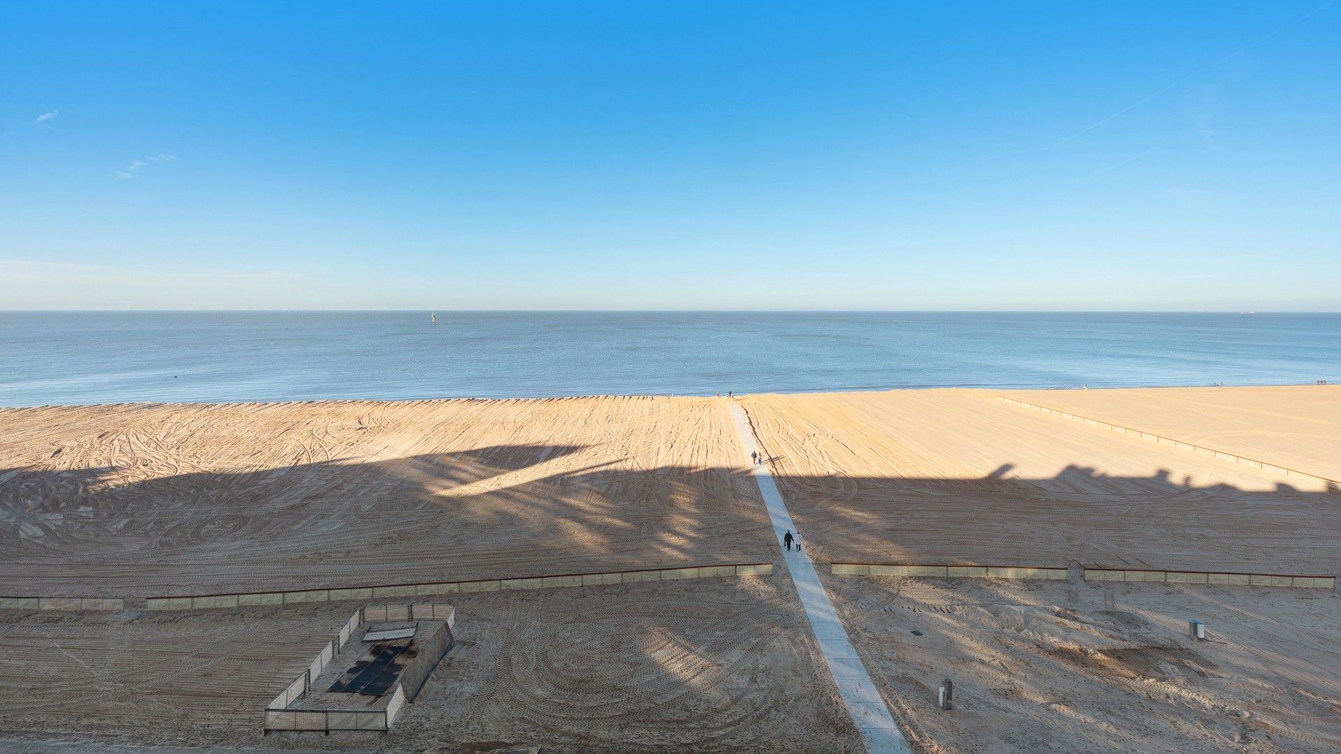 Prachtig 3 slaapkamerappartement Zeedijk-Het Zoute met frontaal zeezicht foto 5