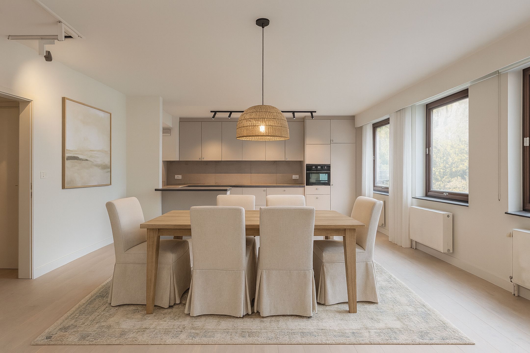 Gerenoveerd appartement 148m² met  groot zonneterras  foto {{pictureIndex}}