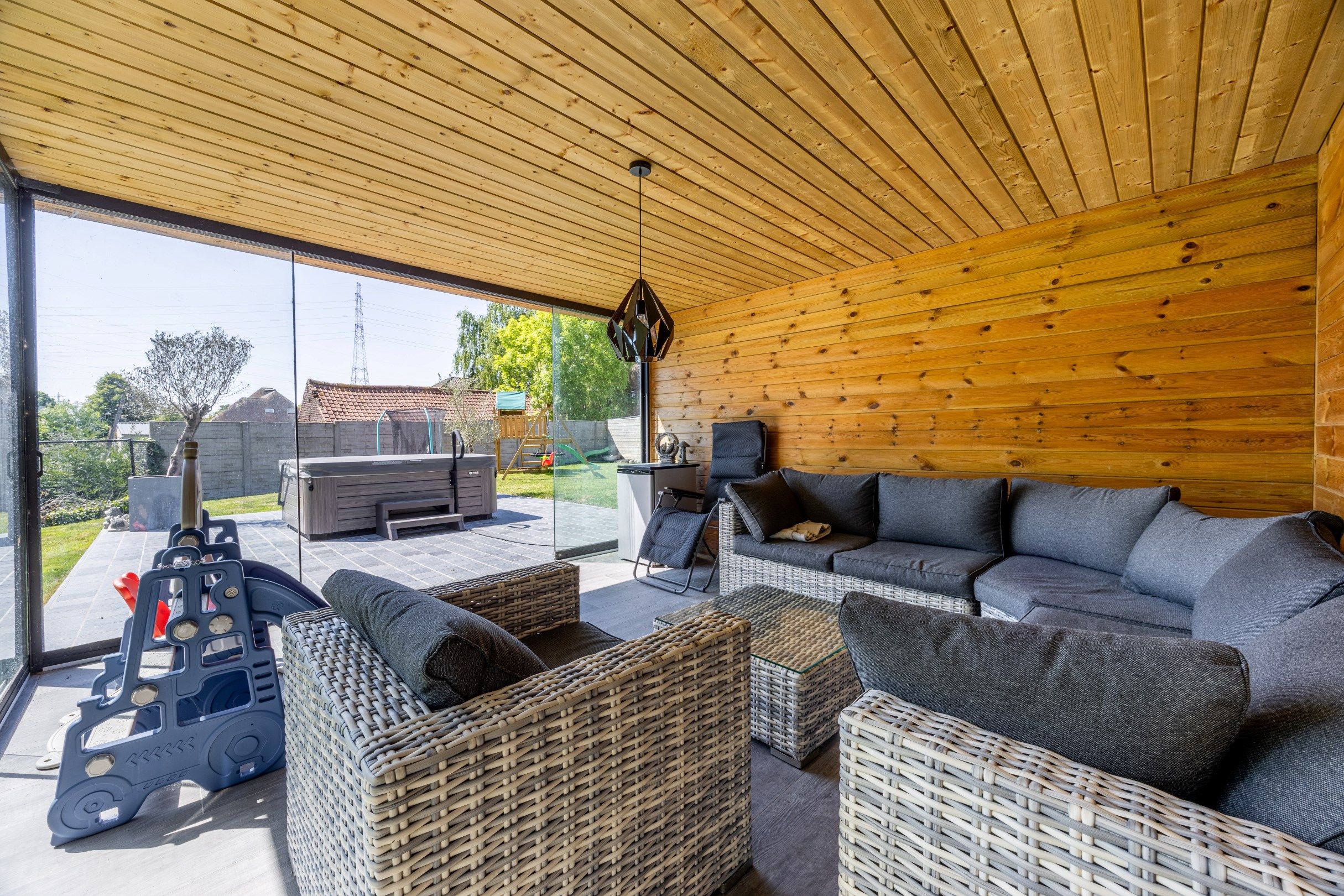 ALLEENSTAANDE PAREL OP 1371M² foto 15