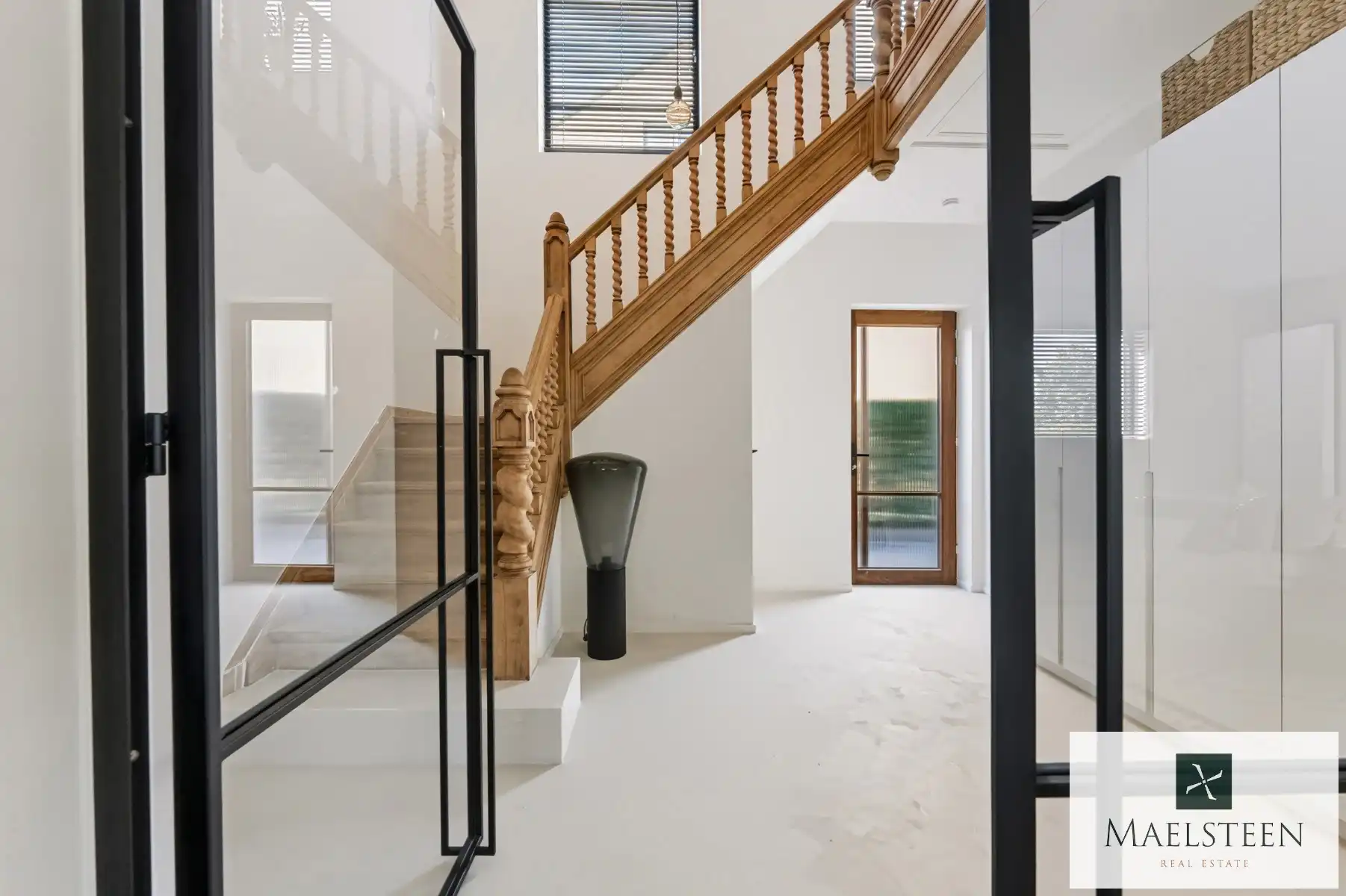 Top afgewerkte, instapklare villa op 1076 m² in Sint-Andries foto 28