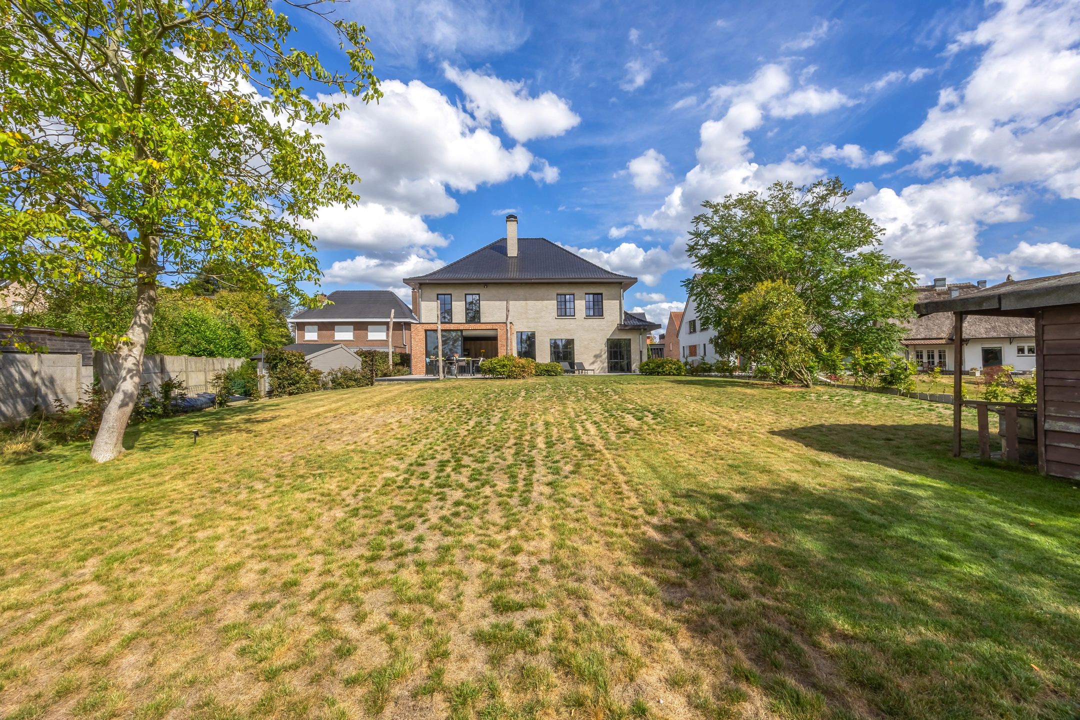 Instapklare villa met hoogwaardige afwerking in Herenhout foto 27