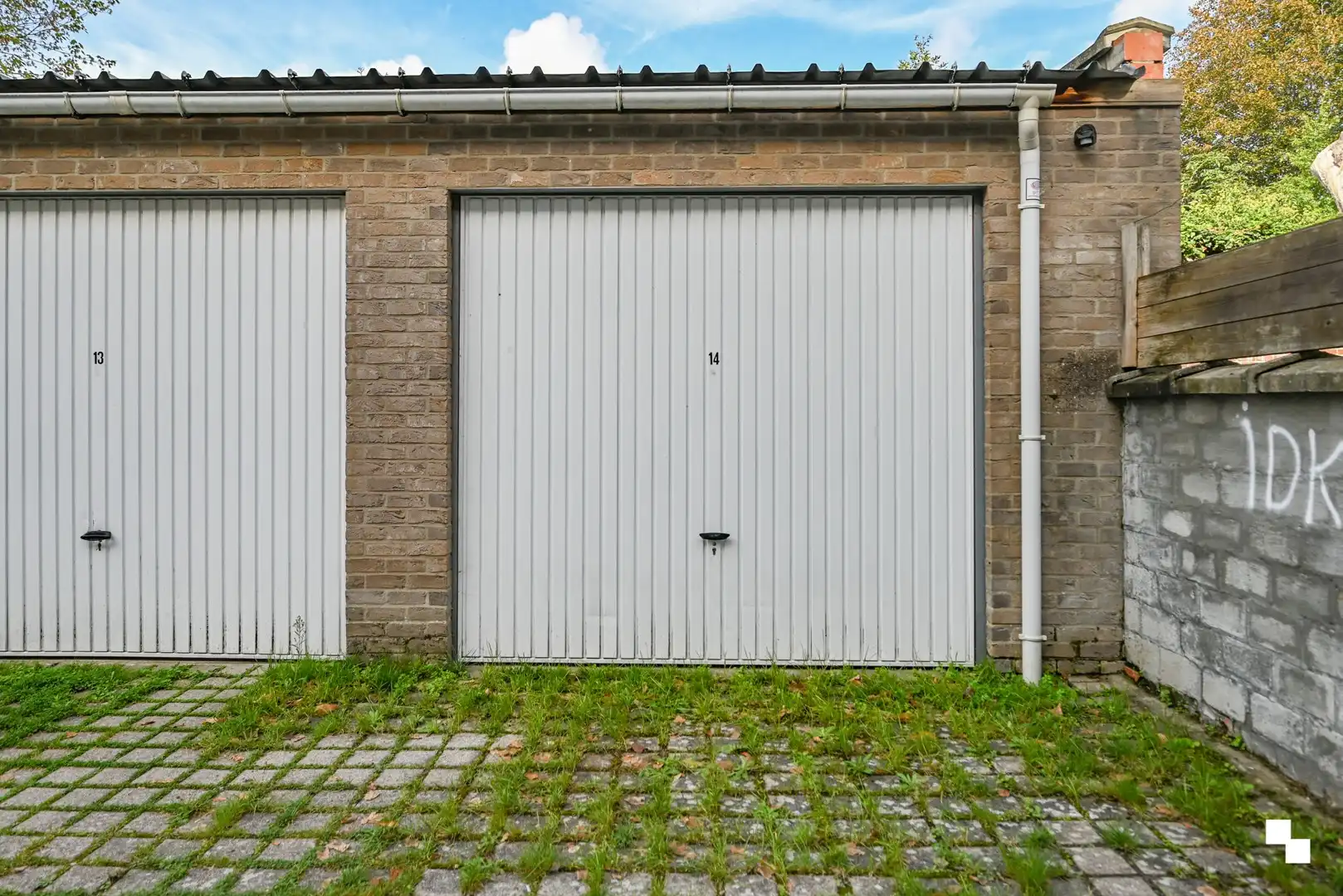 Garagebox (ca. 18m²) gelegen in centrum Izegem foto 6