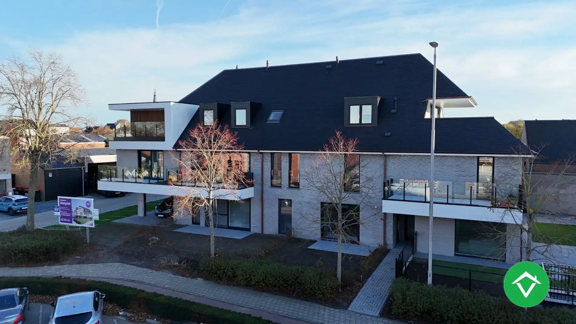 Nieuwbouwappartement met 2 slaapkamers en 1 terras in centrum Koekelare  foto {{pictureIndex}}