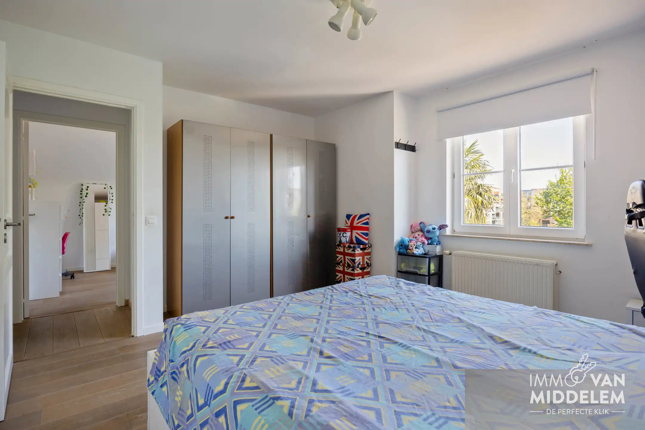 CHARMANTE VILLA MET ZWEMBAD EN VEELZIJDIG BIJGEBOUW foto 16
