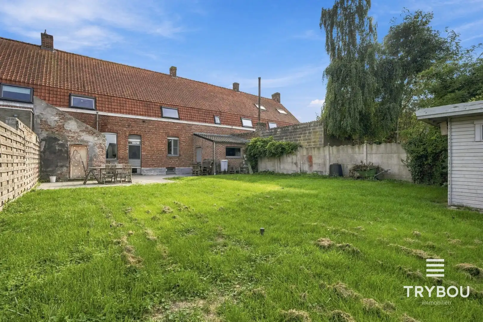  Ruime gezinswoning met 4 slaapkamers, garage en aangename tuin in Merkem! foto 23
