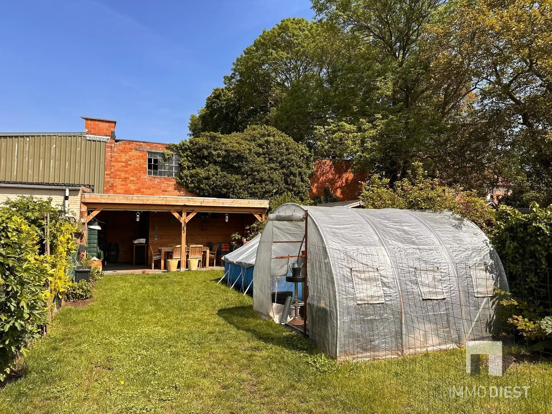Zonnige woning met 3 slpks, garage en tuin foto 36