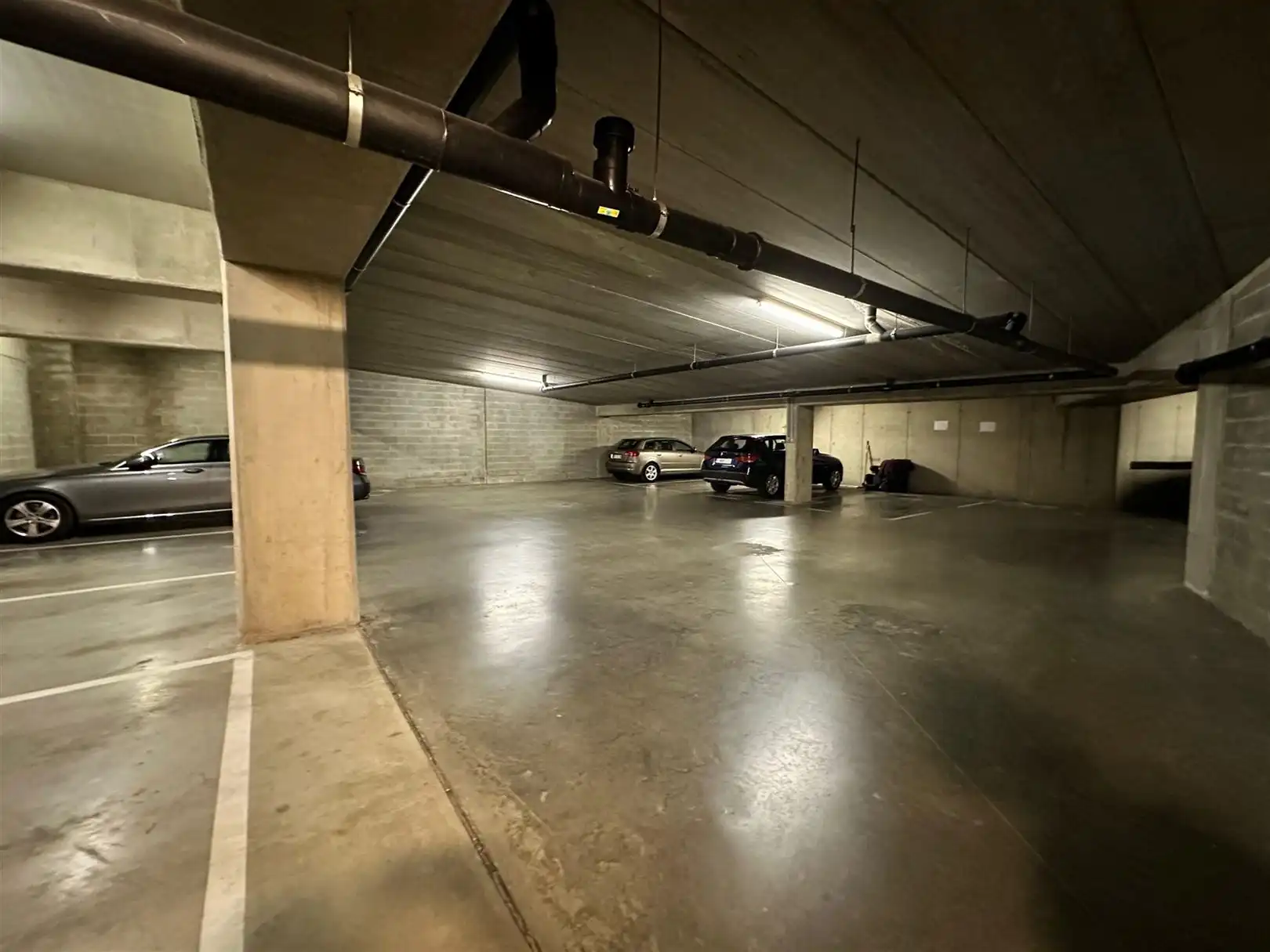 TE HUUR: Duplex-appartement met 2 slaapkamers te Genk! foto 9