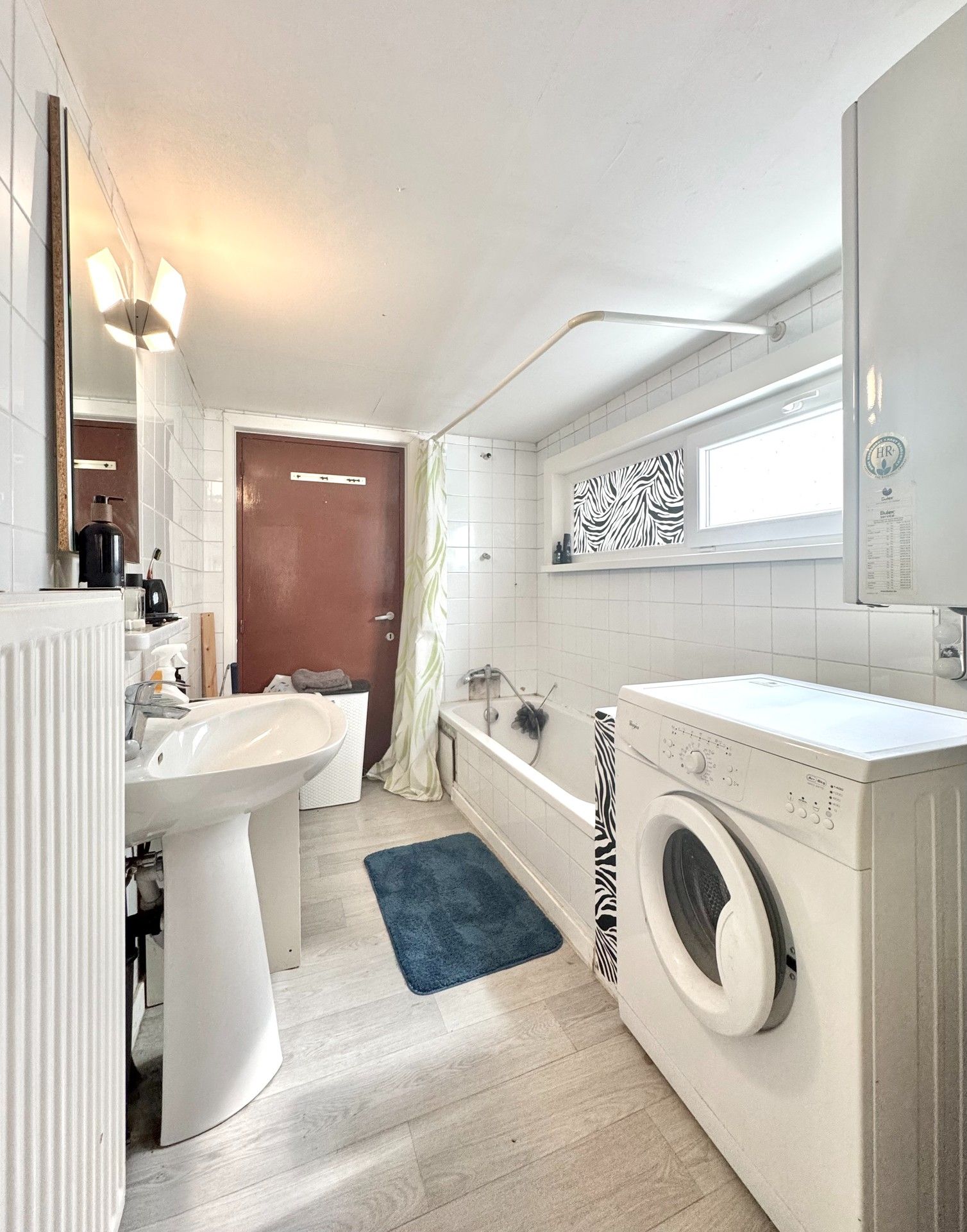 WONING MET 3 SLAAPKAMERS EN STADSTUIN foto 11