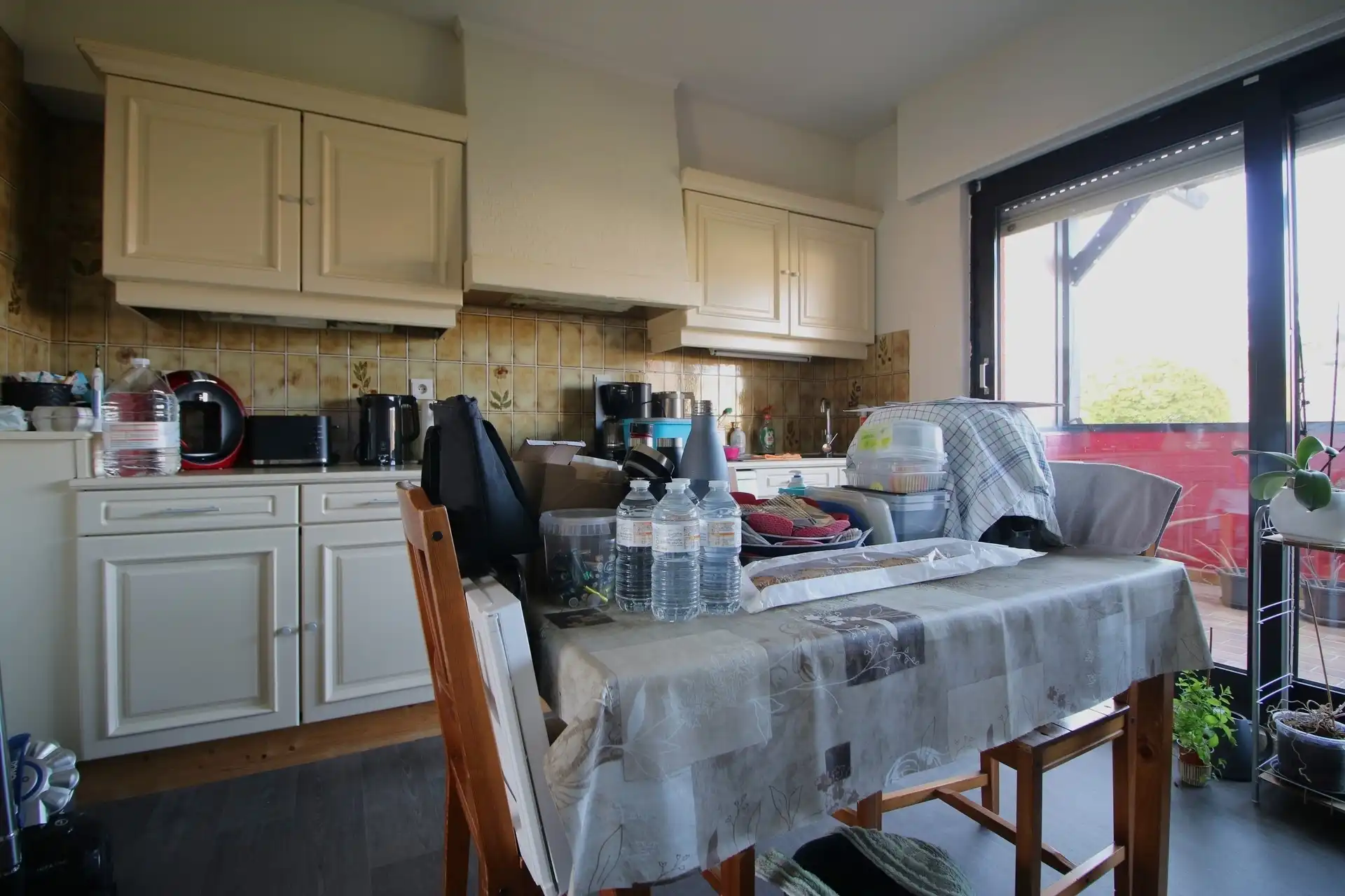 Bel-etagewoning met 3 slpks, tuin en terras. foto 8