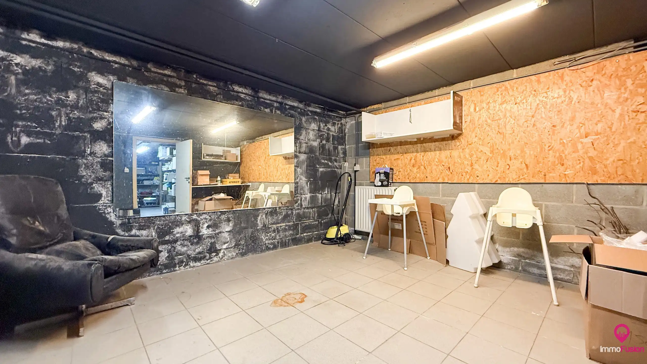 Prachtige landelijke woning met grote omheinde tuin en 3 slpk! foto 16