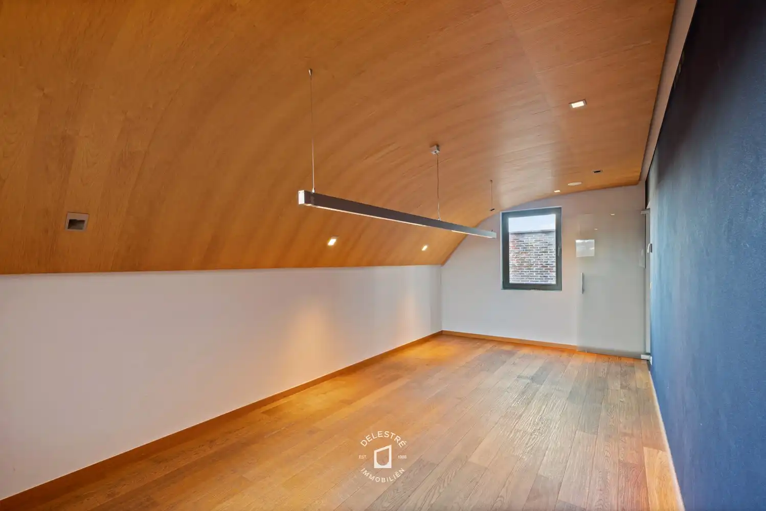 Veelzijdig investeringspand met 3 APP., MAGAZIJN, STAANPLAATSEN EN HANDELSPAND foto 21