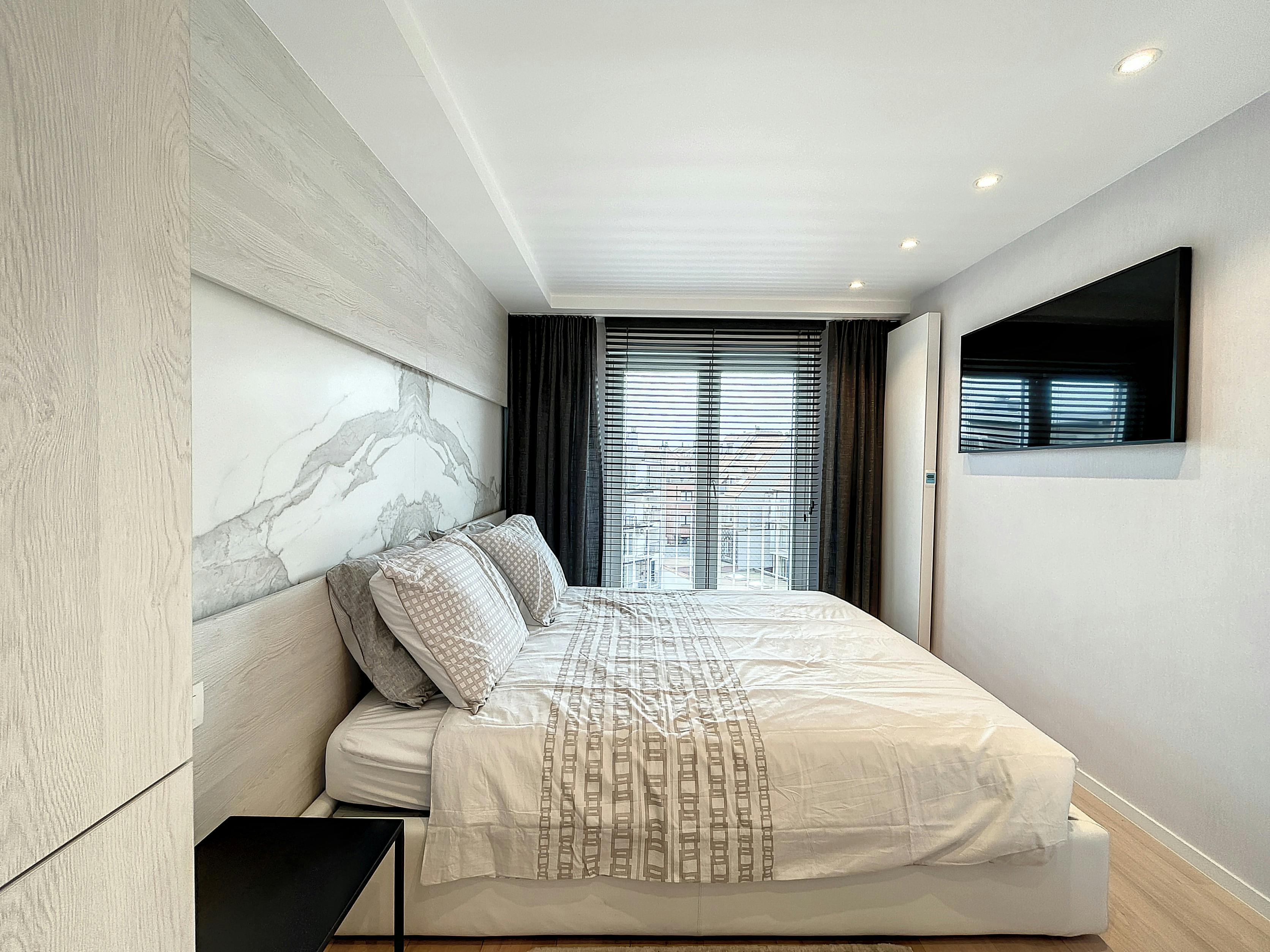 Luxueus twee slaapkamer appartement te koop in Knokke foto 9
