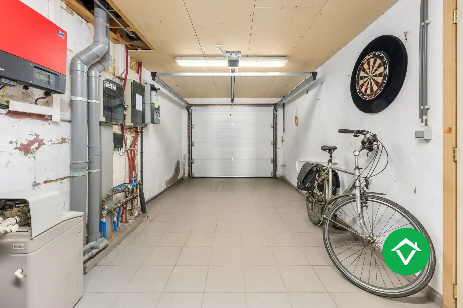 Instapklare woning met 4 slaapkamers en garage te Koekelare foto 19