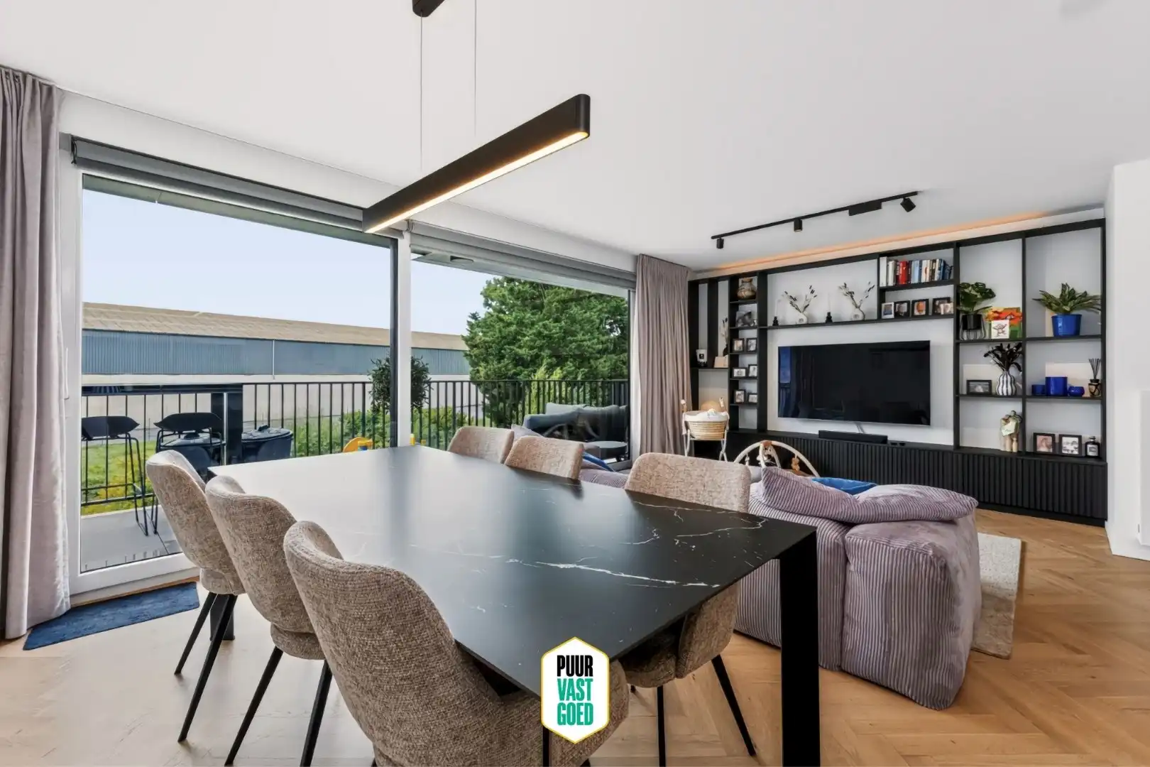 Recent, gezellig appartement met luxe en comfort foto 6