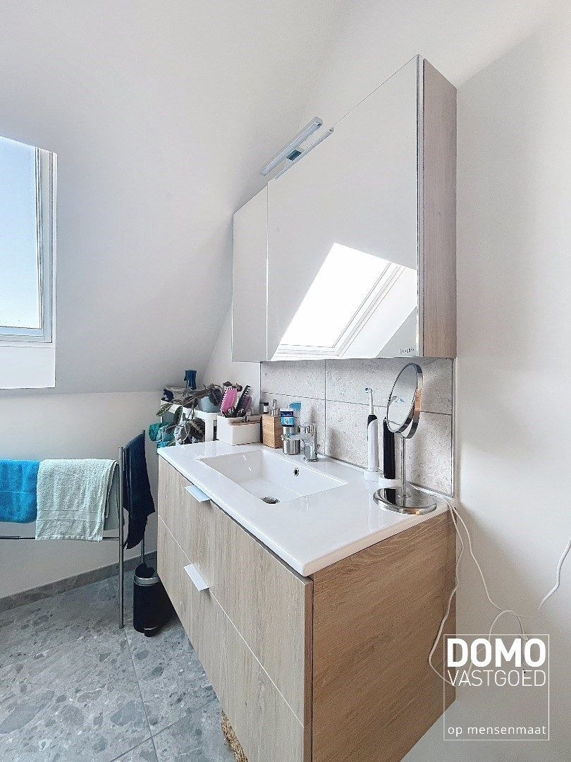 RUIM EN ENERGIEZUINIG DUPLEXAPPARTEMENT IN HEUSDEN-ZOLDER foto 8