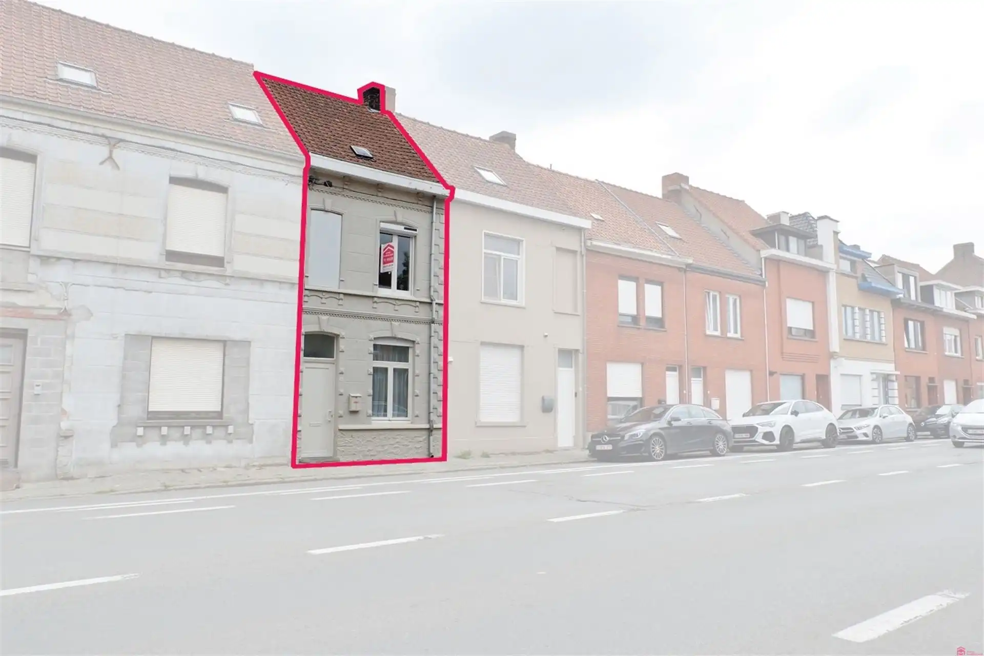 Leuke woning met groot terras foto 2