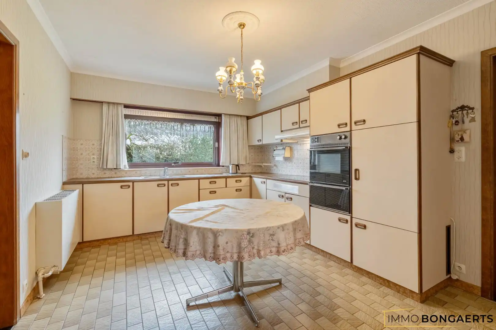 Gelijkvloerse woning foto 8