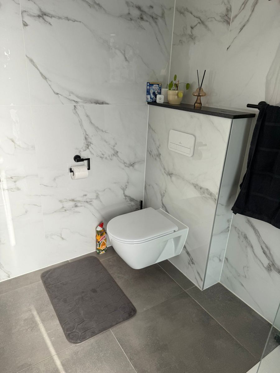 Moderne Nieuwbouwwoning met 4 spks en 2 badkamers foto 25