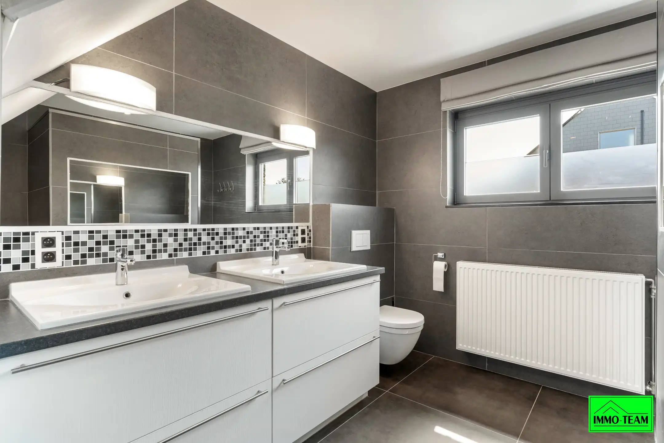 Instapklare gezinswoning met luxe afwerking in Denderleeuw.  foto 18