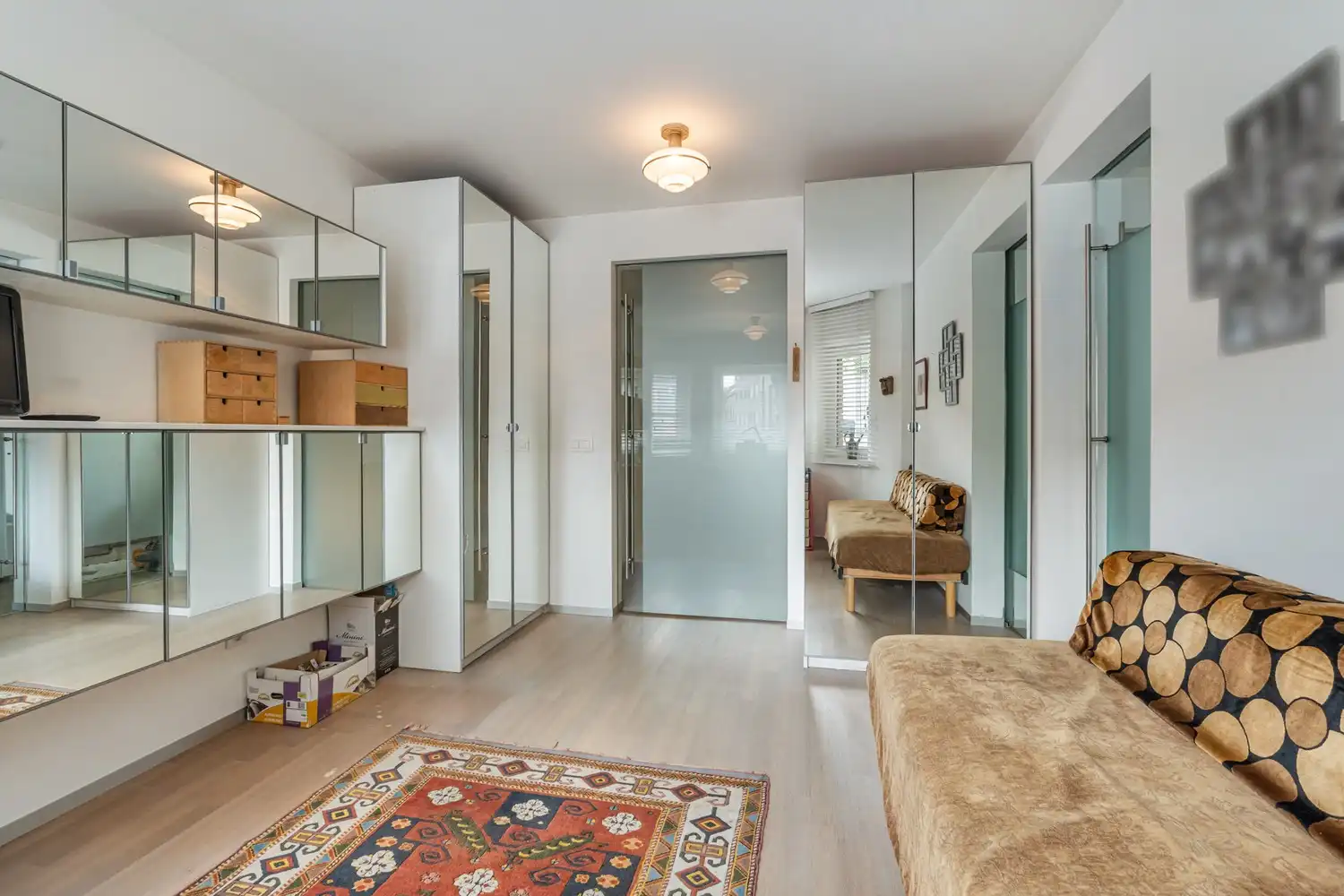 Ruim, modern en gelijkvloers appartement met 3 slaapkamers, een groot terras, 2 autostaanplaatsen en 2 kelders te centrum Leuven! foto 18