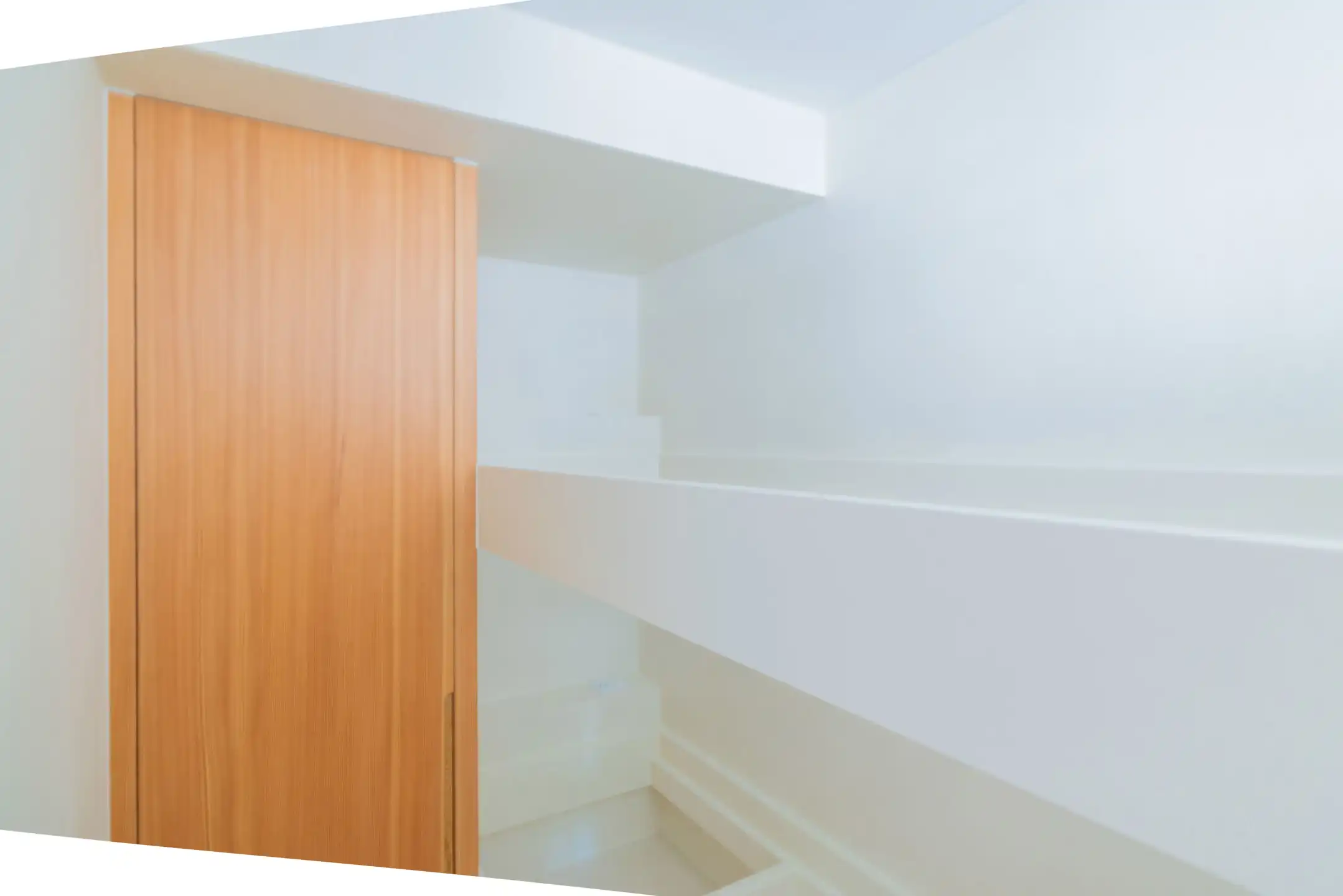 Gerenoveerd luxe appartement aan de zeedijk te Knokke-Heist foto 6