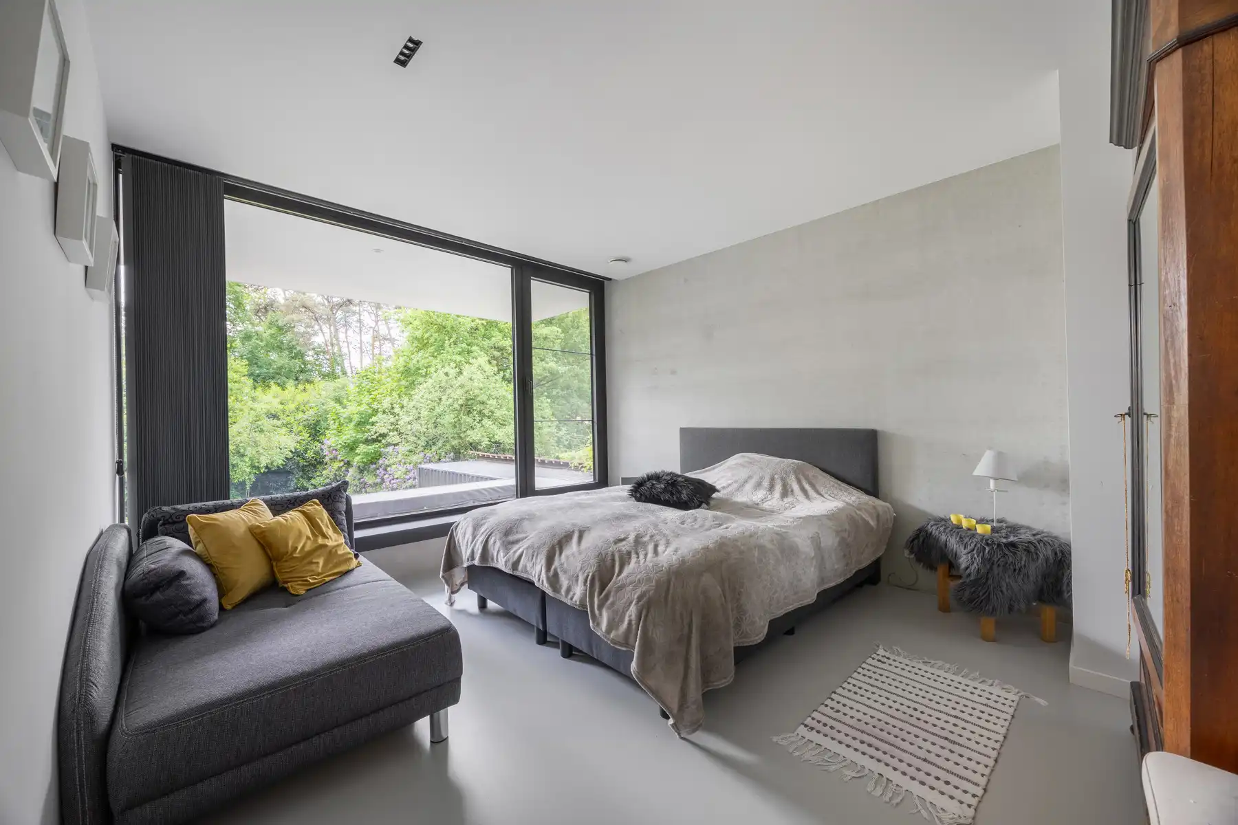 Ruime moderne luxe villa met zwembad op ca. 2339 m². foto 22