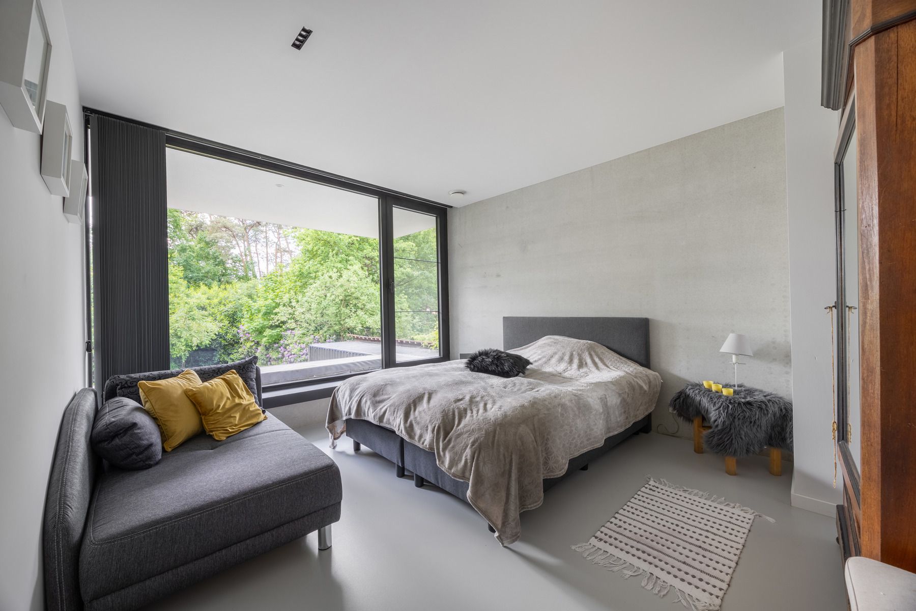 Ruime moderne luxe villa met zwembad op ca. 2339 m². foto 22