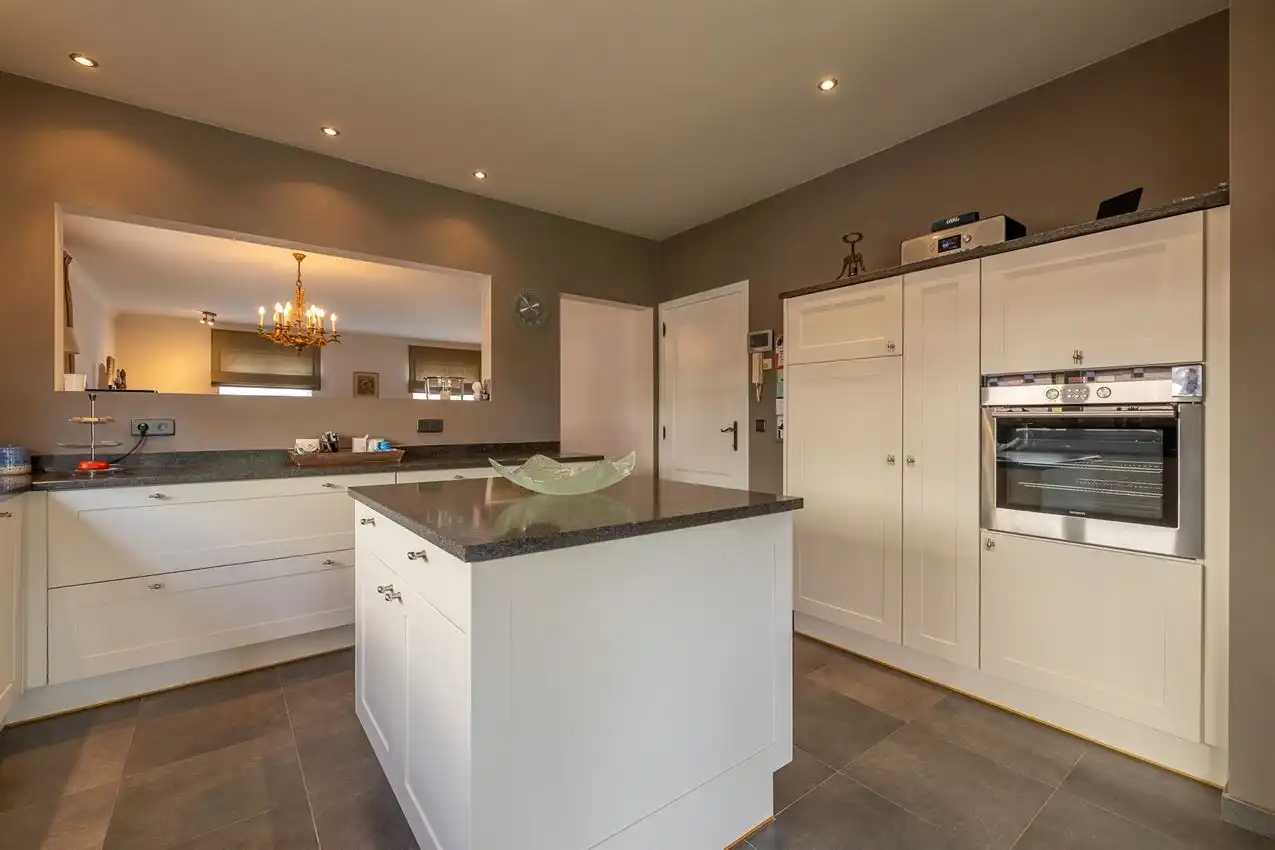 Verzorgde 3slk woning op zuidgericht perceel van ca 1638ca foto 8