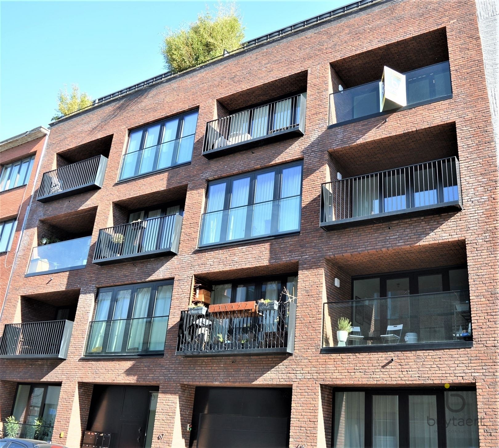 ()=>{if(producerUpdateValueVersion(node),producerAccessed(node),node.value===ERRORED)throw node.error;return node.value} Lange Elzenstraat 67/303 - 2018 ANTWERPEN