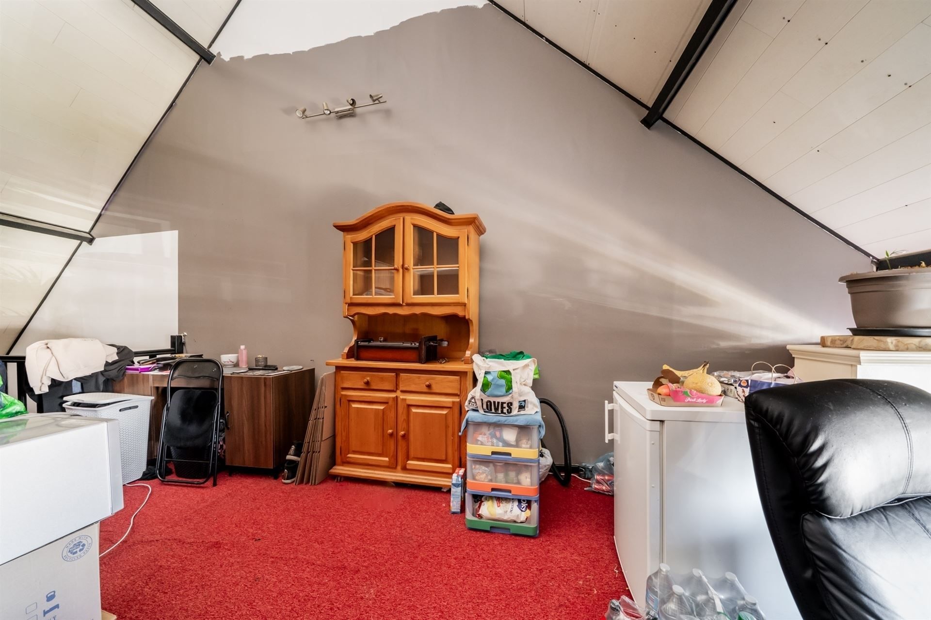 Op te frissen woning gelegen op een toplocatie foto 13