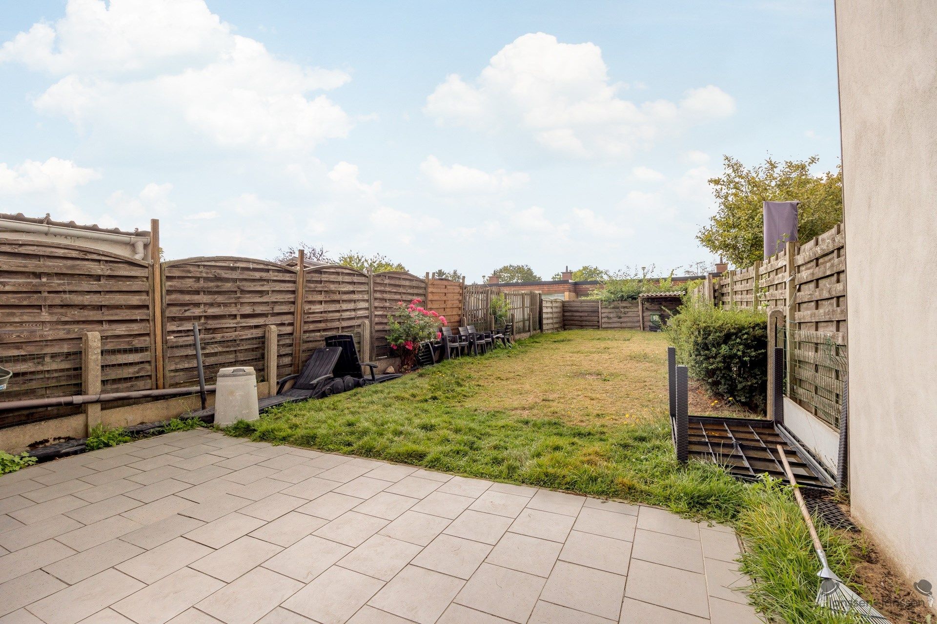 Bel-etage met 3 slaapkamers en ruime tuin foto 18