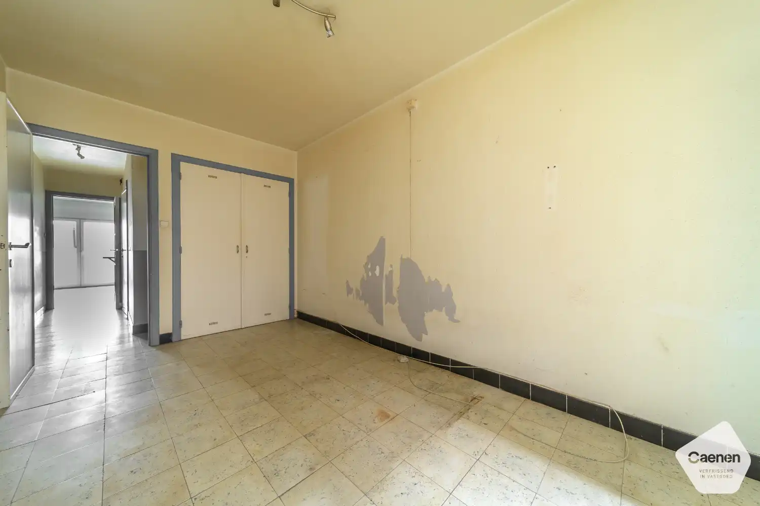 Gelijkvloers 2-slaapkamerappartement met frontaal zeezicht op de Zeedijk van Koksijde foto 13