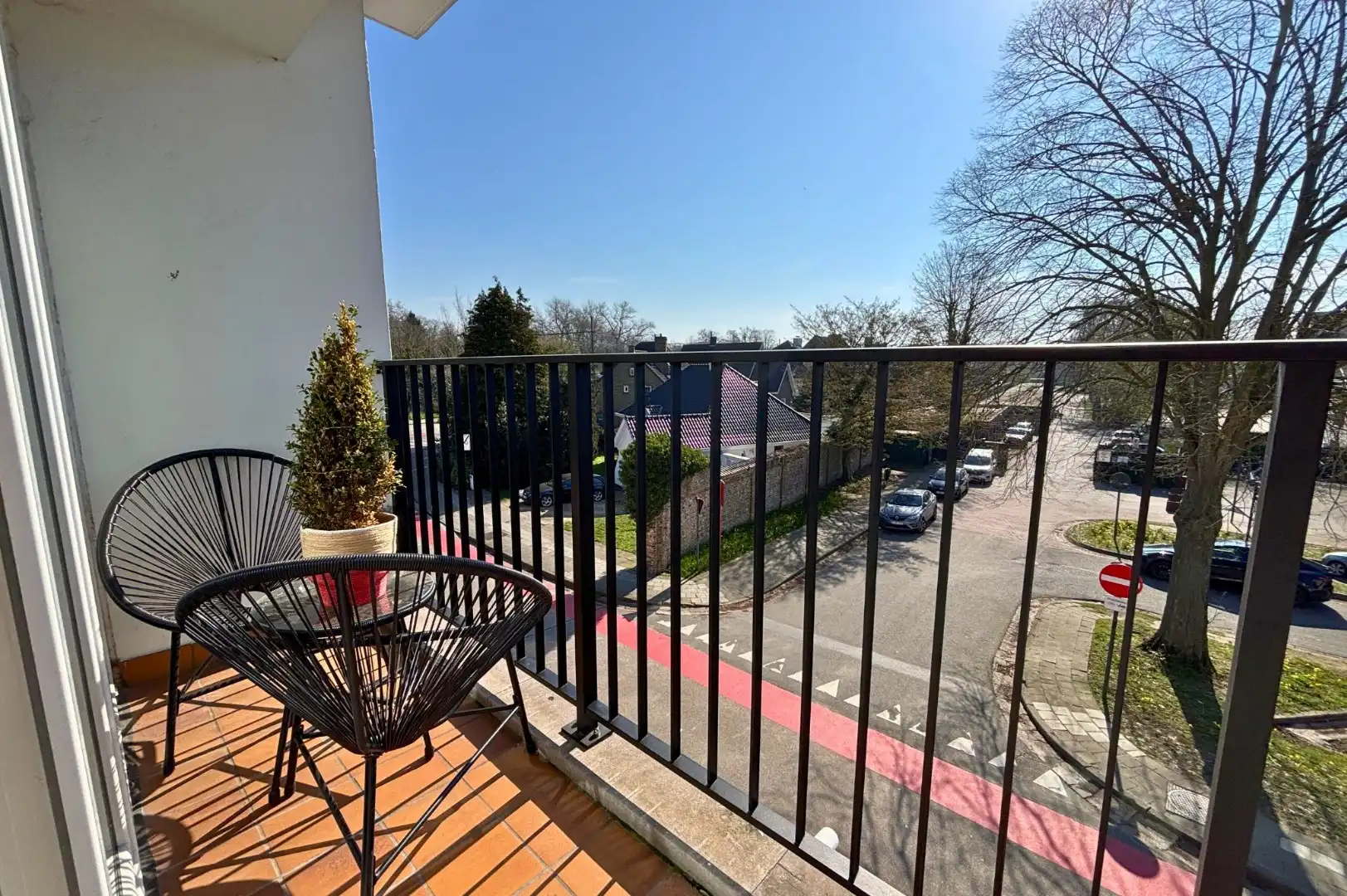 Lichtrijk appartement met garagebox vlakbij centrum Brugge foto 7