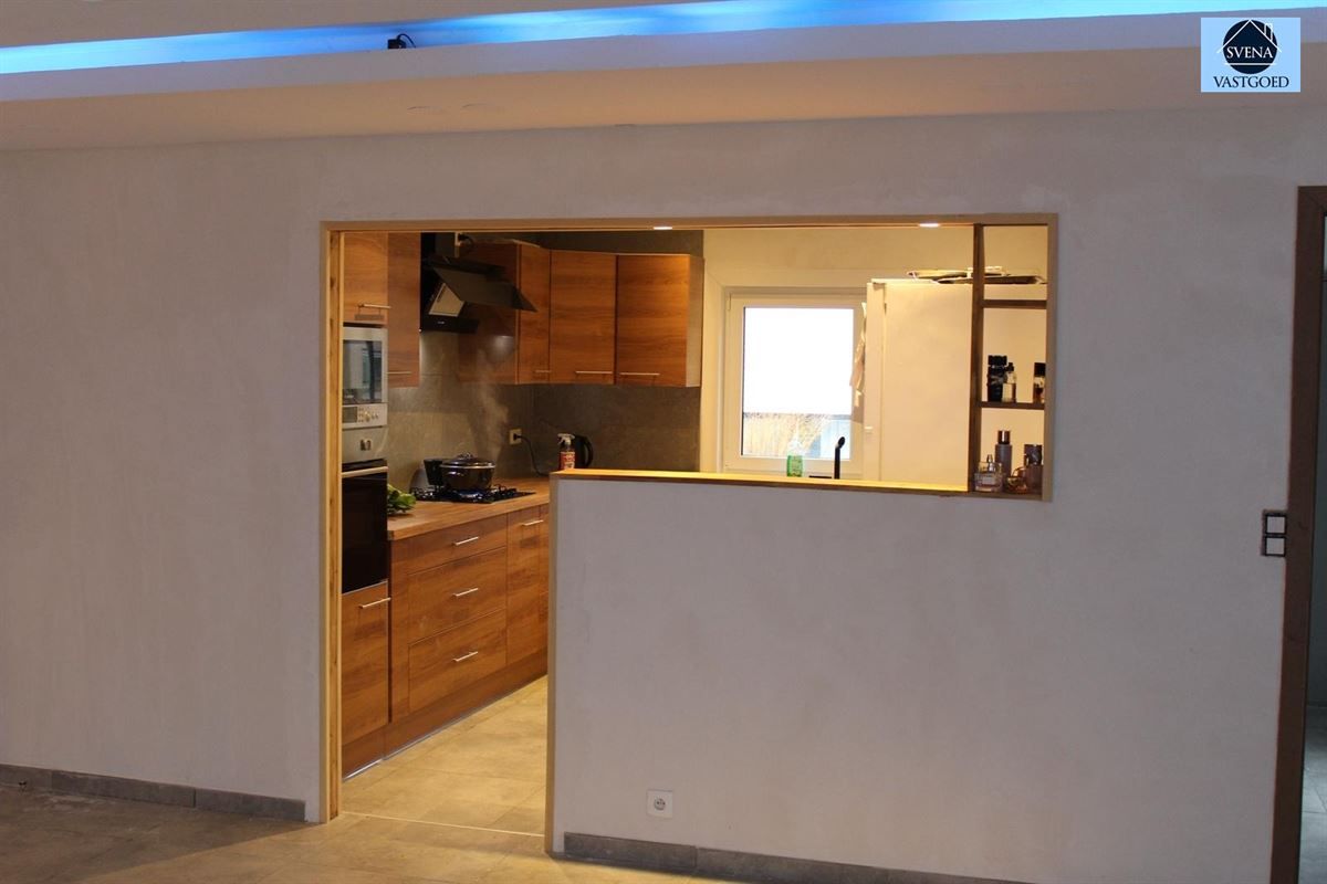 WONING MET HANDELSRUIMTE EN 3 SLAAPKAMERS foto 5