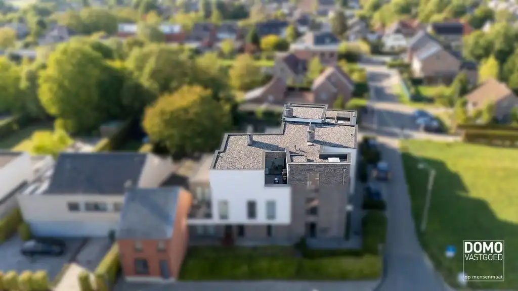 LUXE PENTHOUSE APPARTEMENT VAN 192 M² MET 3 SLAAPKAMERS, 2 TERASSEN, EN ONDERGRONDSE GARAGEBOX IN HASSELT (SINT-LAMBRECHTS-HERK) foto 25