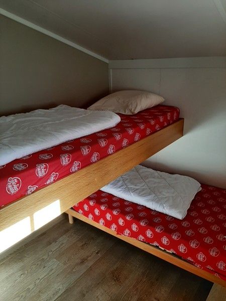 Gezellige,  vrijstaande en ingerichte vakantiewoning foto 22